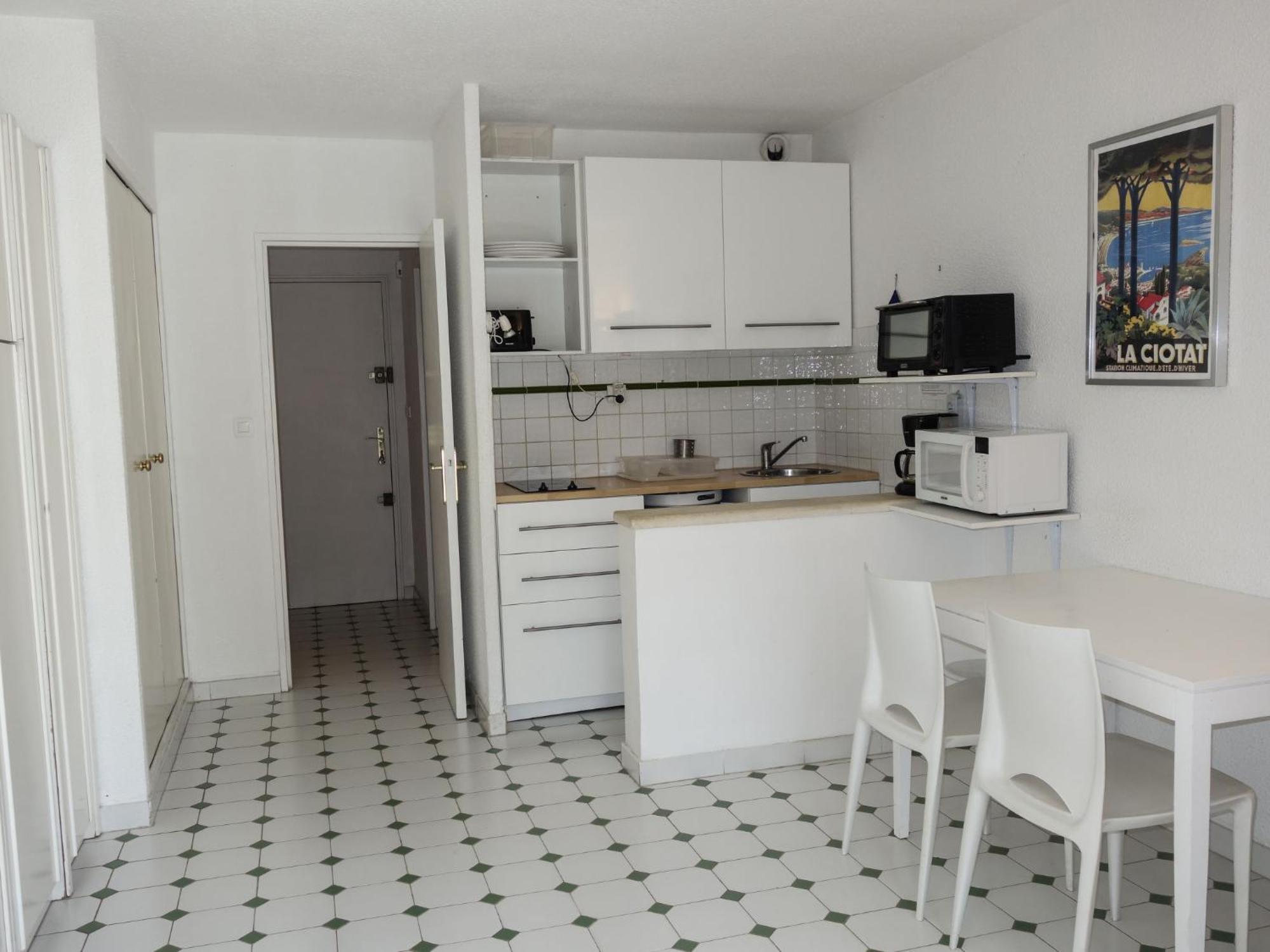 Jardins De La Mer-10 By Interhome Apartment Saint-Cyr-sur-Mer